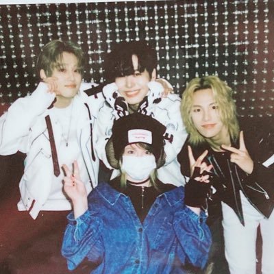 a fan account for Doha, Jam, Bao, UP, and Shun 💚 in Japan since 2018 🌱 INFP-T ✨ scorpio 🦂