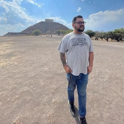 roca9711's profile picture. All we need is love