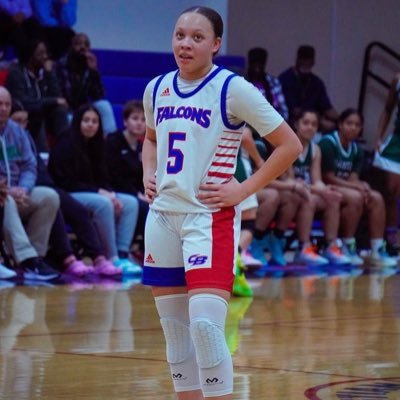 2025 | PG | 4.1 GPA | NCAA ID 2106217707 Christian Brothers HS #5 California Ballaz #15   IG: aleyah.harmon