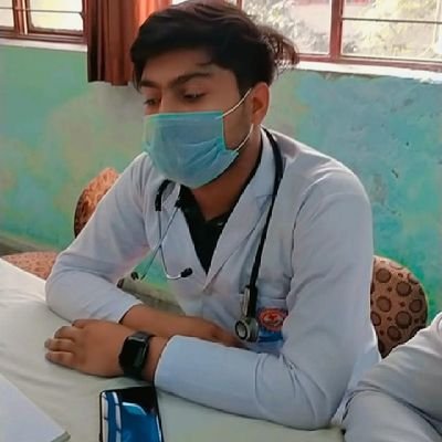 Aaki1625's profile picture. Doctor