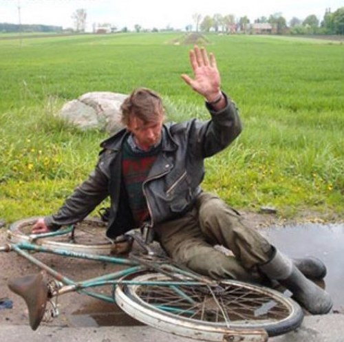 alcoholicyclist's profile picture. putting the effort into the drinking not the cycling