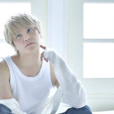 NEWS時代から手越祐也さん応援してます♡手越くん大好き♪HONEYYY ♪ファンクラブ会員3年目♪ 無言でもフォローOK！ 頑張ってる平野紫耀君、岩橋玄樹くんも応援したいなと最近思ってます。