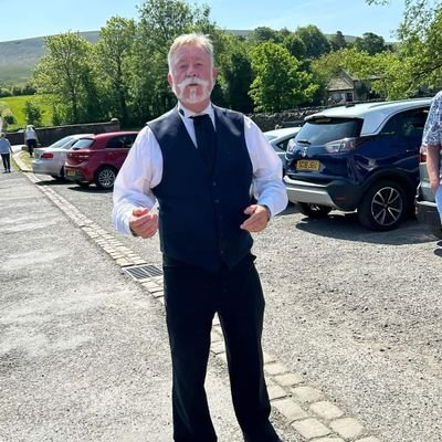 simon09553962's profile picture. 