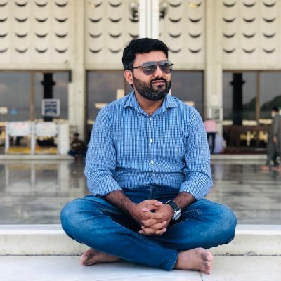 hassamali7's profile picture. Software Engineer | iOS Developer