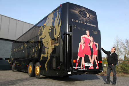 Mee naar FC Twente. Kun jij één keer zelf niet. Stel jouw kaarten beschikbaar via #twentebus. Maak een ander gelukkig!!!