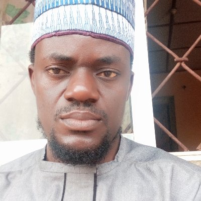 AyeniM5's profile picture. 