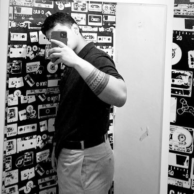 Roldan_Garcia27's profile picture. “Fluir es la mejor sensación”