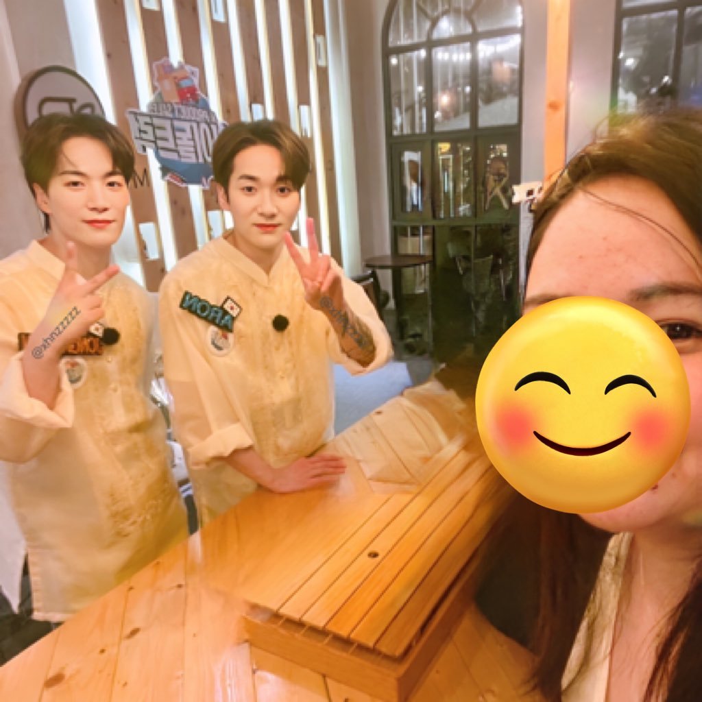 xhnzzzz's profile picture. Fangirl since idk