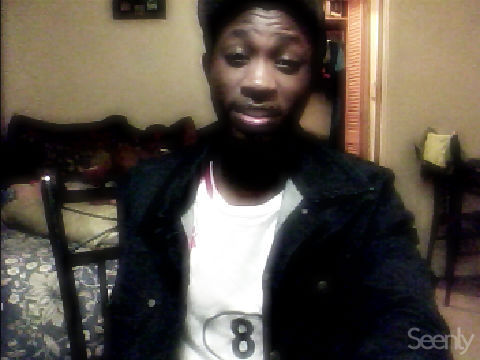 Ladies follow Me 
#TeamFollowBak
#TeamFly
#Team Burberry