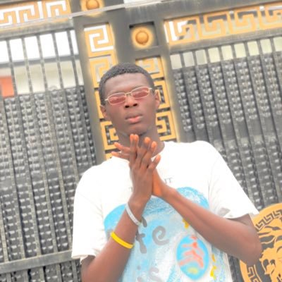 Daniboy825's profile picture. comedian & content creator