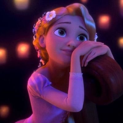 Sunlee_45's profile picture. Pisanie to moja największa pasja🌺 Uwielbiam też czytać 🌺 Słucham Lany del Rey, ABBY, Queenu i Sanah 🌺 Interesuję się sztuką - głównie literaturą i malarstwem