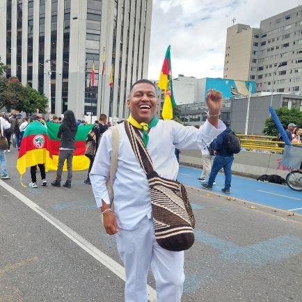 Líder Kankuamo, Defensor de la Vida de los Pueblos Indígenas de 🇨🇴  Politólogo, Magíster DDHH,caminante @ONIC_Colombia @MPCindigena  https://t.co/M8Lkv8RAPF