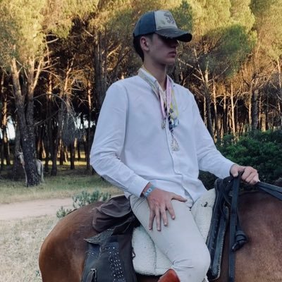⚽🐴