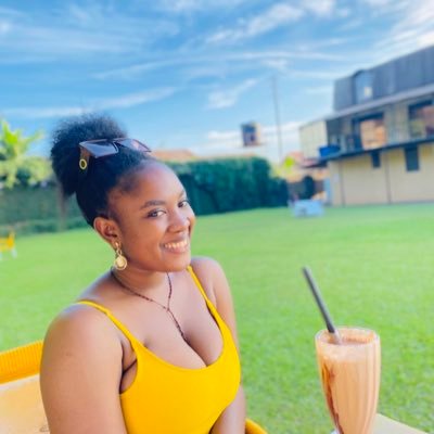 Jackie🦋💐🇺🇬