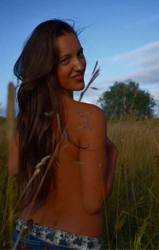 ulyanapsareva's profile picture. 