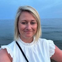 Denise Bennett (@denise__bennett) 's Twitter Profile