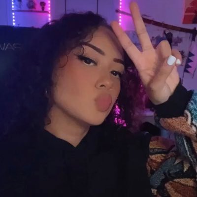 Twitch Affiliate 💜 All Socials: Heythere_daliah  BUSINESS INQUIRES ONLY: HEYTHEREDALIAHTV@GMAIL.COM