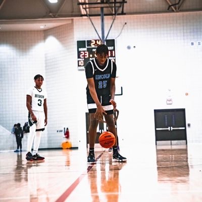 Ypsi Lincoln ‘26| 6’5 Sf/Pf| Email: Brycepoe5@gmail.com|7347406006