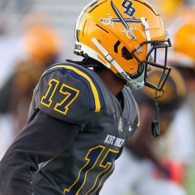 Markeivious walker Class of 25  Wr/db height |5'10| weight |150| school at olive branch high school, u can contact me at markeiviousw13@gmail.com or 662655943