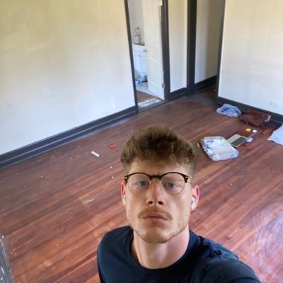 MoneyFeehery's profile picture. Grinding & Growing.