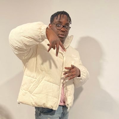 songwriter | Recording artist | Vite.js when i like
Bookings: leephotos888@gmail.com