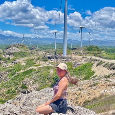 DendenGarcia48's profile picture. 