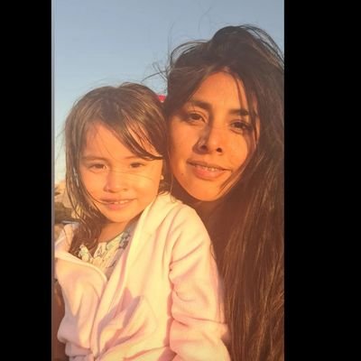 Emilche87's profile picture. Sueño que sueño , que estoy soñando y de fondo una música tipo Rock and Roll...🎶
.
Odio las migas .....
 
#EsLey 💚
#RiverPlate 🐔