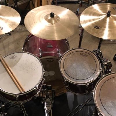 TKeipon's profile picture. 24歳🥁 音楽が大好き /ユニゾン/声にならないよ/ロクデナシ