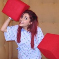 evi 💌 (@wh0iseva) 's Twitter Profile