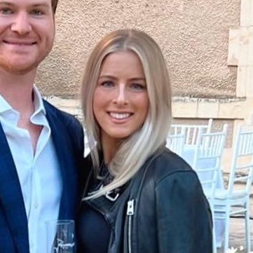 carolineadairm's profile picture. 