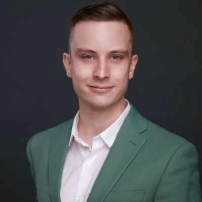 rowden_dunshie's profile picture. 🌊🧜🏻‍♀️🧜🏻‍♀️Author of THE KING BENEATH THE SEA now available at https://t.co/an14gJujpA 🦑🦑🌊