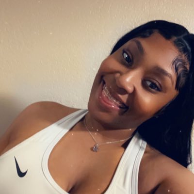 sc:diaryofkiera 🦋 insta: _kieraaaaaaaa Youtuber 💝 : Tea Time with the Twins 👯