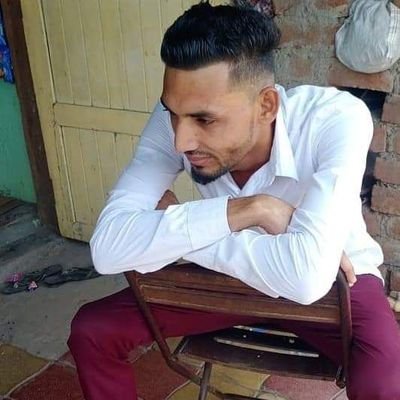 Safu044297's profile picture. 