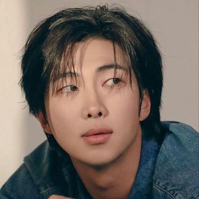até então, only army. 
ot7 graças a Deus.
Namjoon utted.