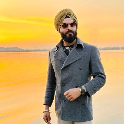 glow_withflow's profile picture. 