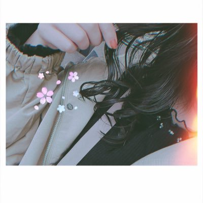 yuno_dezain's profile picture. webデザイン勉強中👠