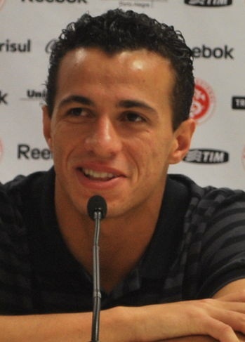 Twitter Oficial do jogador Leandro Damião, atualmente no clube S.C Internacional !