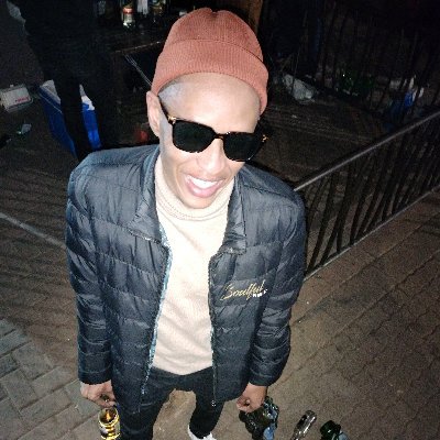 Martin44Tshepo's profile picture. Nop