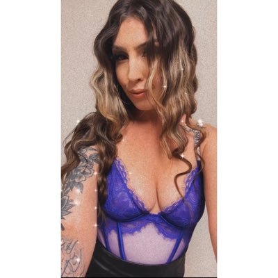 Here for Fun 😋 18+ Subscribe to my OF exclusive content 💦😉