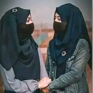 My attitude depends on how you treat me.
              
আমার মনোভাব নির্ভর করে আপনি আমার সাথে কেমন আচরণ করেন তার উপর।