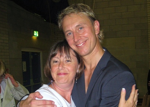 I am a HUGE supporter of the adorable Ian Waite from Strictly Come Dancing. Also The Musketeers especially Athos!  Love my family and friends! x