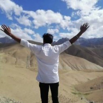 My name is goldy sidhu my you tube channel subscribe me channel name v.k Body meakr birmana