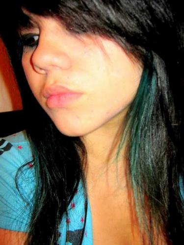 sou corinthiana roxa.. e amo quem mim ama.. familia a base de tudo..