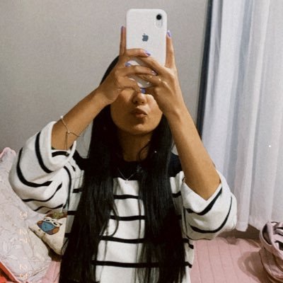 ps_larih's profile picture. for fun 🦋