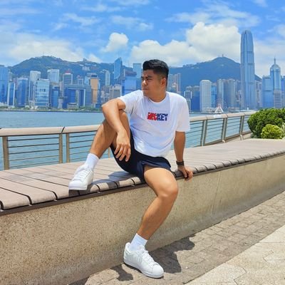 eneromercado's profile picture. Building his Empire at 27.