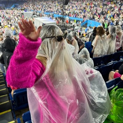 ktspingola's profile picture. a pathological people pleaser