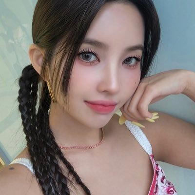 j3onsso's profile picture. jsy only 💛 jsy the best girl ❤️‍🔥