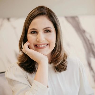 brendaalberto's profile picture. Ser feliz é não deixar passar qualquer pessoa em sua vida sem amá-la.