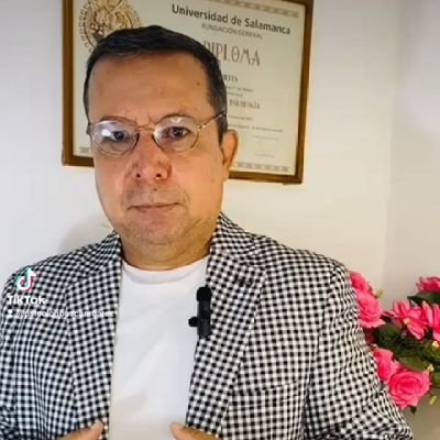 PSICOLOGO.-CONFERENCISTA.Vice Presidente Junta de custodios de AA de COLOMBIA