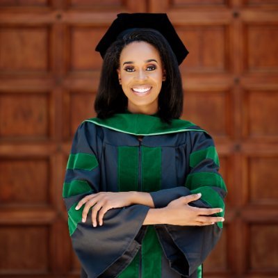 Seek justice. Love mercy. Walk humbly with YHWH. @UF Alumna. @TulaneMedicine Class of 2023. Internal medicine PGY-1. First generation🇭🇹.